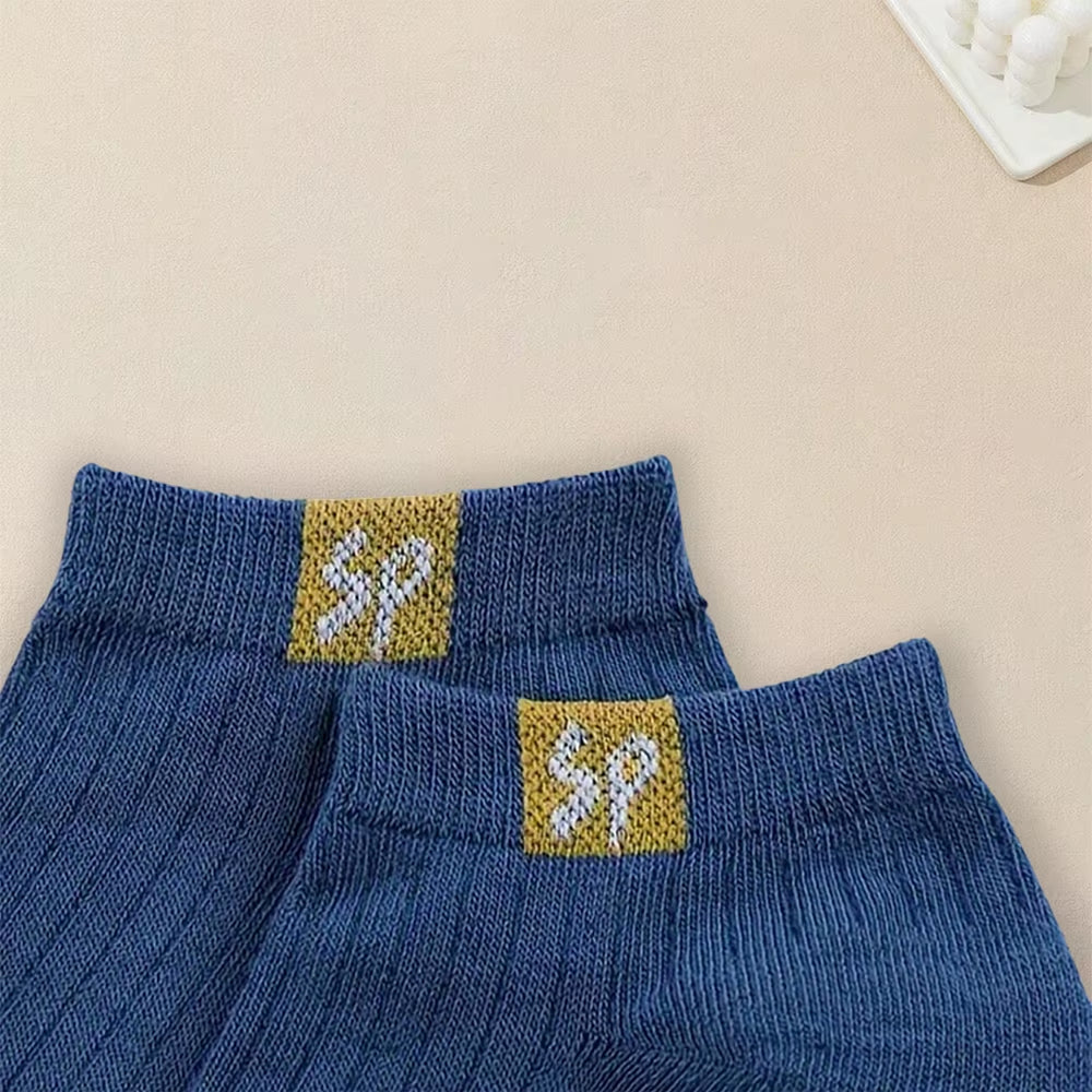 5 Pairs Women Short Socks Trendy and Versatile Letter Boat Socks Shallow Mouth Comfortable Soft and Breathable Casual Socks
